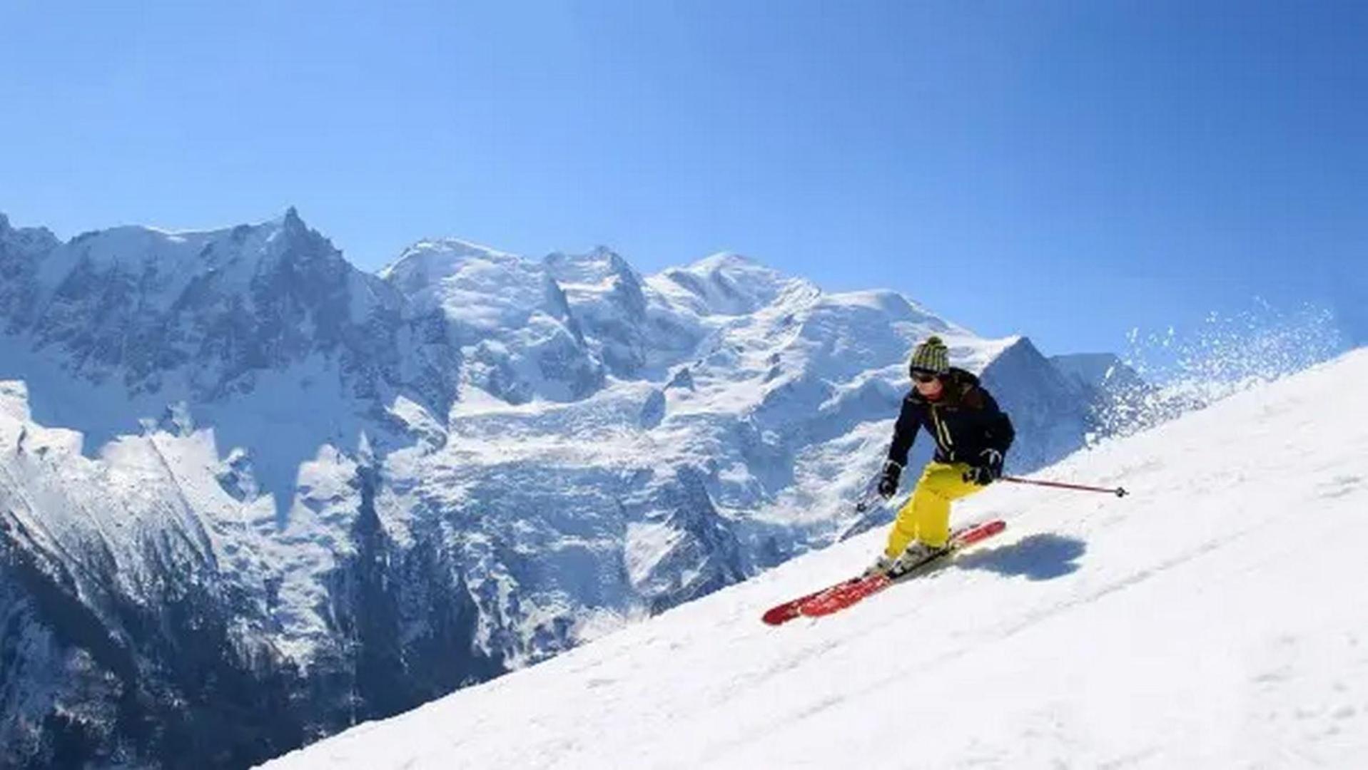 Apartment Blanc Neige 2 - Centre De Chamonix Exterior foto